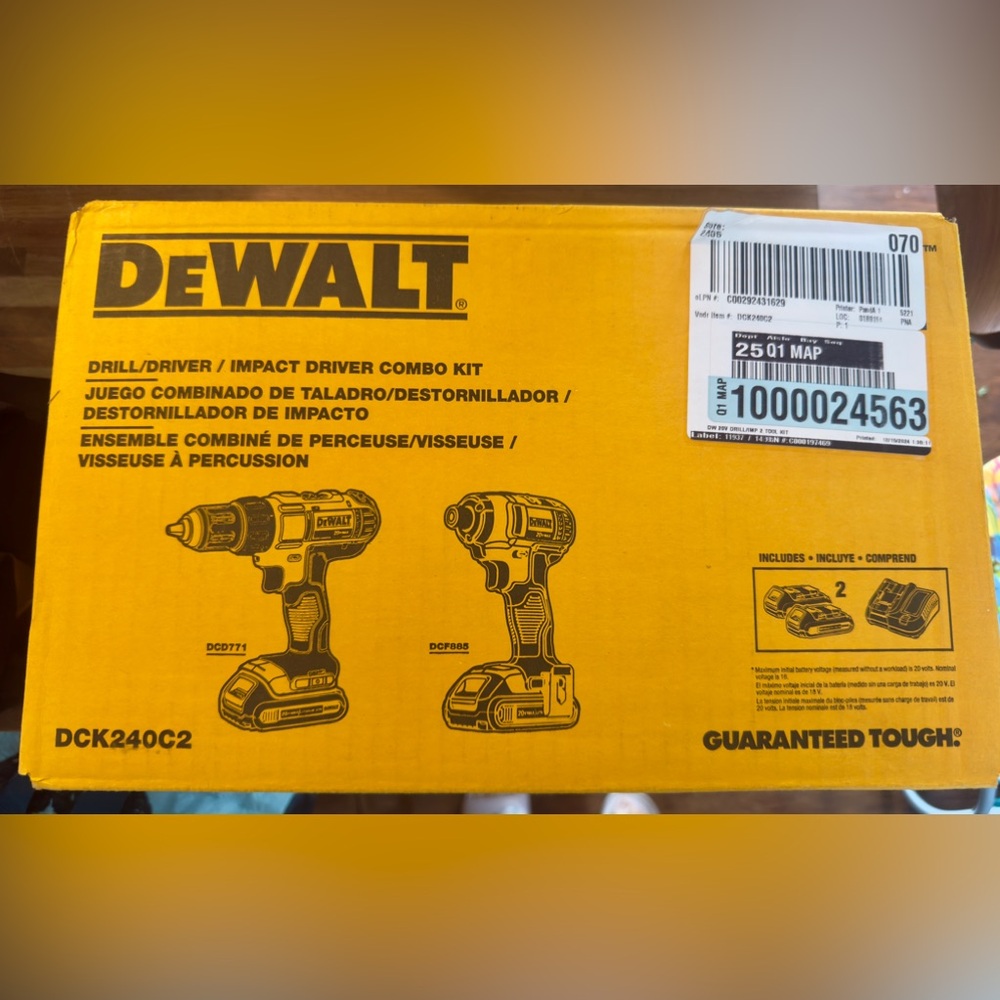 DeWalt Drill/Driver Impact Combo Kit NWT
